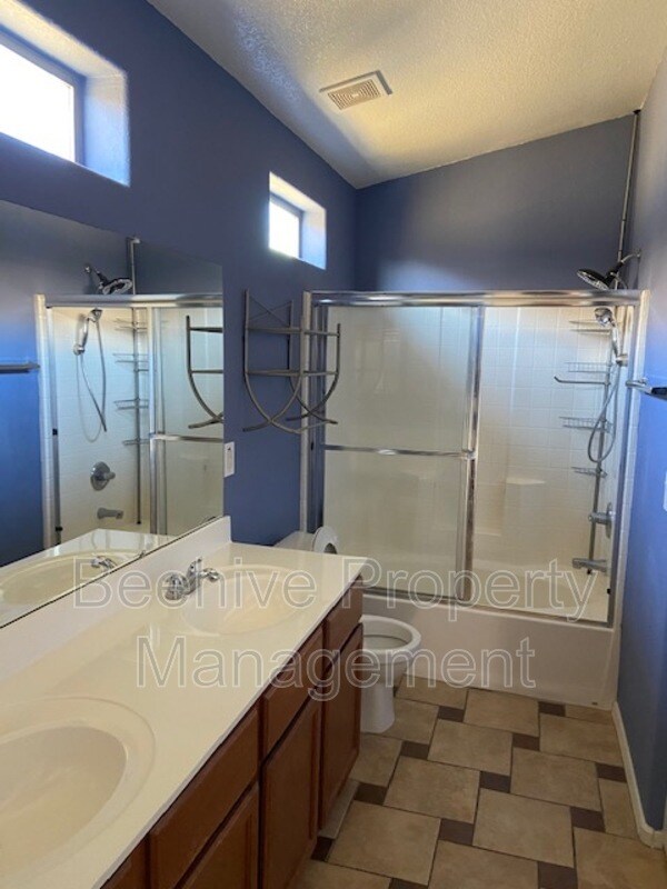 Foto del edificio - 17150 N 23rd St