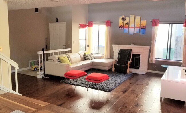 Foto del edificio - 1676 Lederer Cir