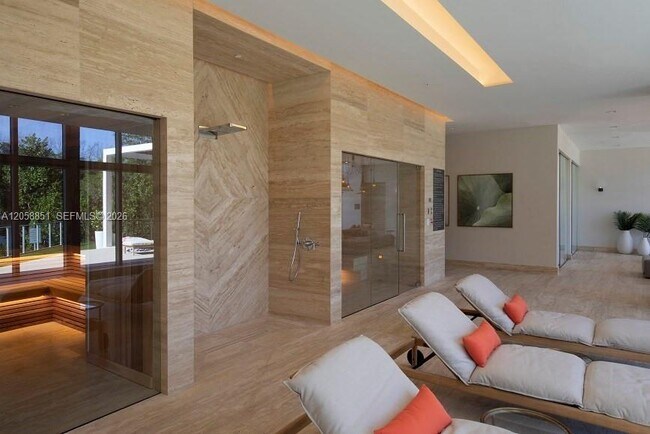 Foto del edificio - 16385 Biscayne Blvd