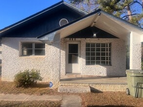 Building Photo - 309 D Ave