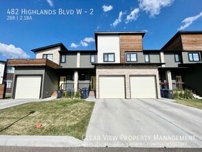 Building Photo - 482 Highlands Blvd W