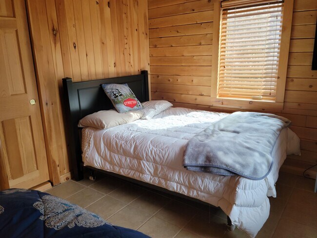 Foto del edificio - 52 Sylvan Ridge Rd