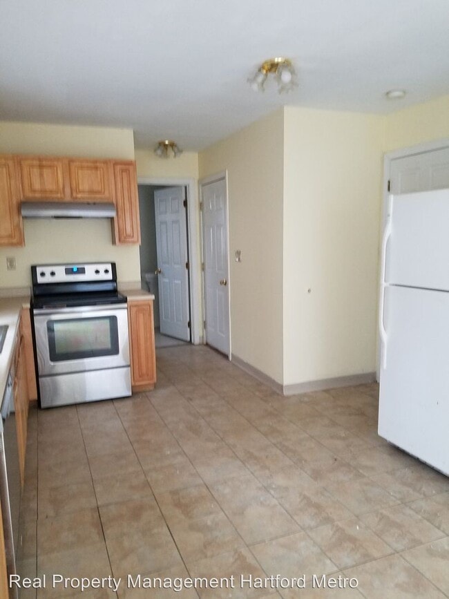 Building Photo - 3 br, 3 bath House - 256 Tower Ave