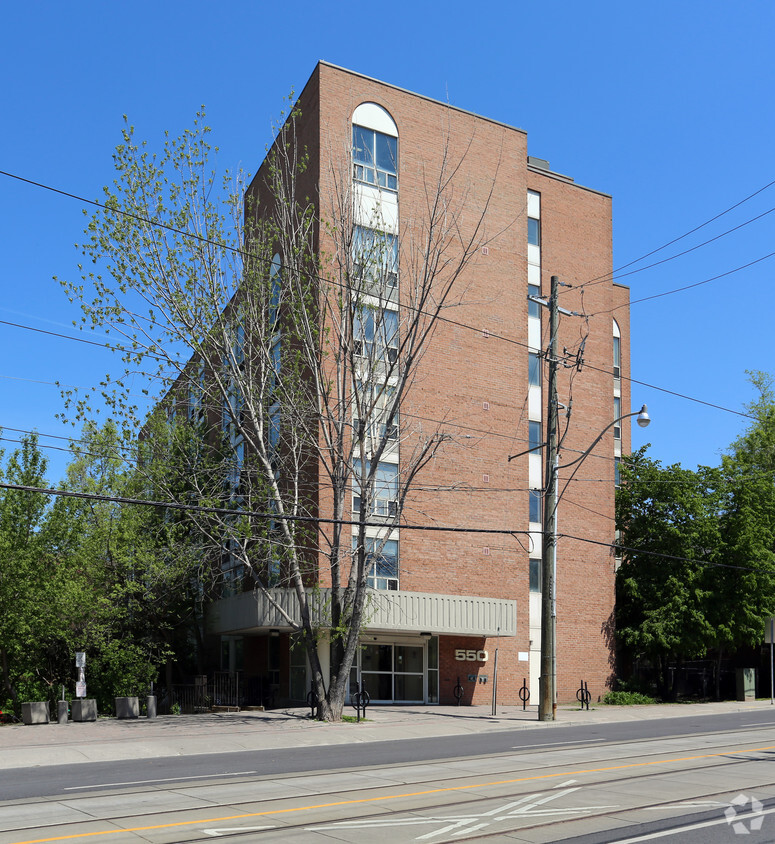 Primary Photo - 550 Kingston Rd