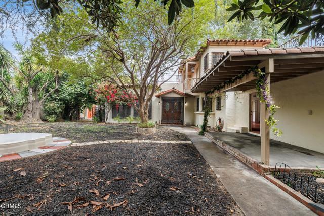 Foto del edificio - 3836 Laurel Canyon Blvd
