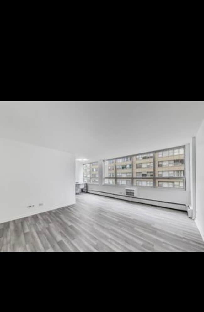Foto del edificio - 6171 N Sheridan Rd