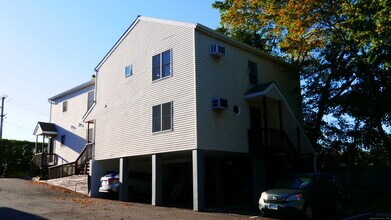 Building Photo - 75 Fairfield Ave