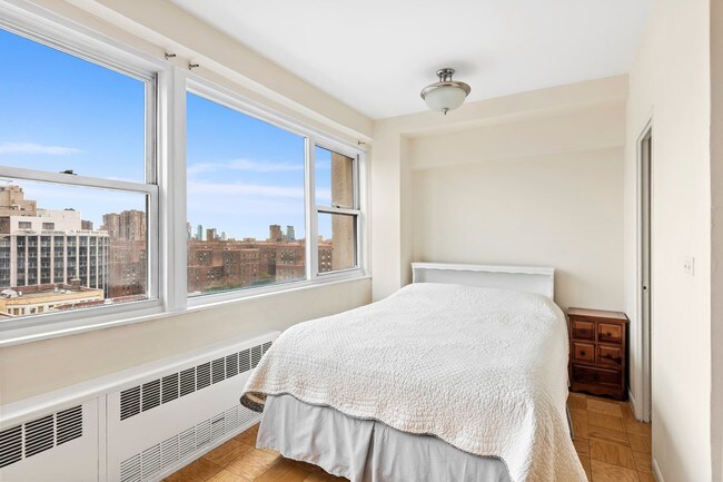 Building Photo - 333 East 14th Street