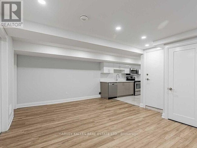 Photo du bâtiment - 987 Avenue Rd