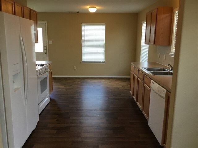 Building Photo - 12702 Rio Quatro Dr