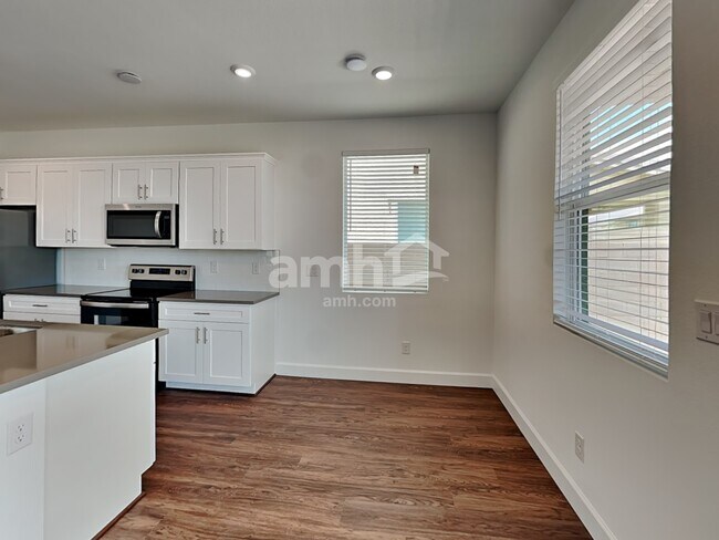 Foto del edificio - 9150 Liberty Cap Ct