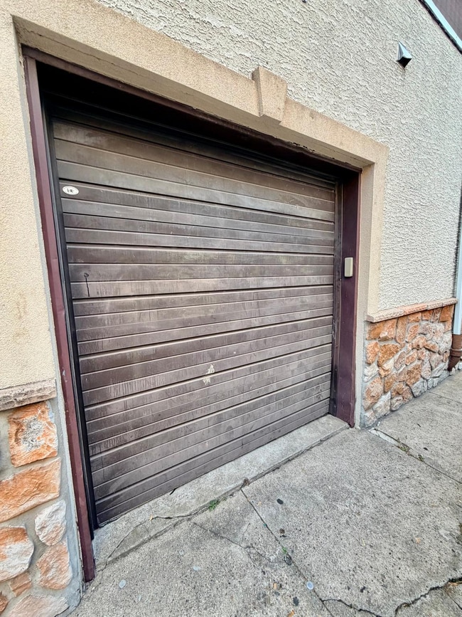 Building Photo - 3015 Belgrade St