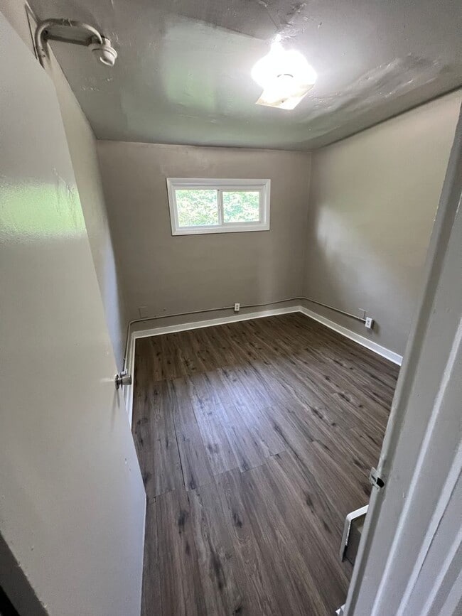 Photo - 4113 Dorris St Apartment