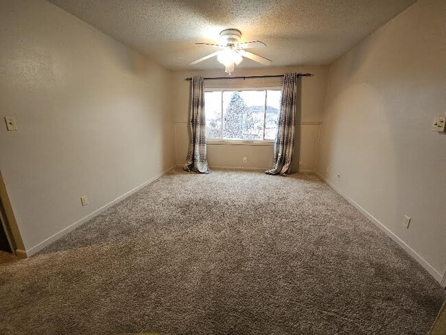 Living Room - 2208 Piper Pl