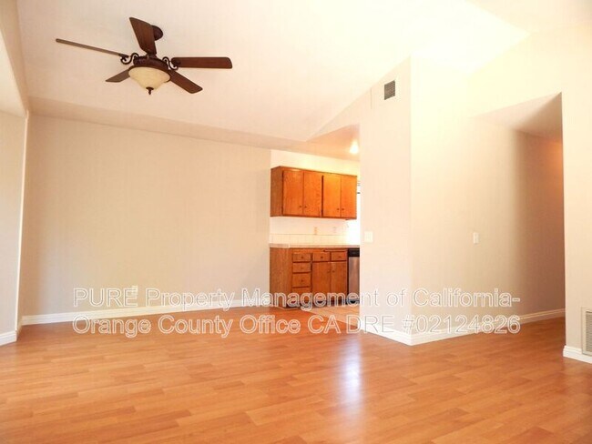 Foto del edificio - 12617 Cleardale Cir