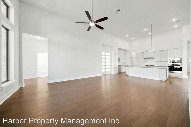 Building Photo - 4 br, 4 bath House - 12515 Silver Gate