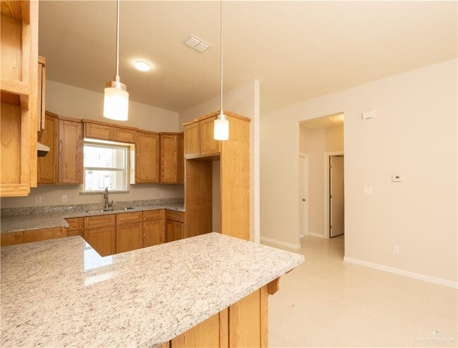 Building Photo - 1511 Salvia St