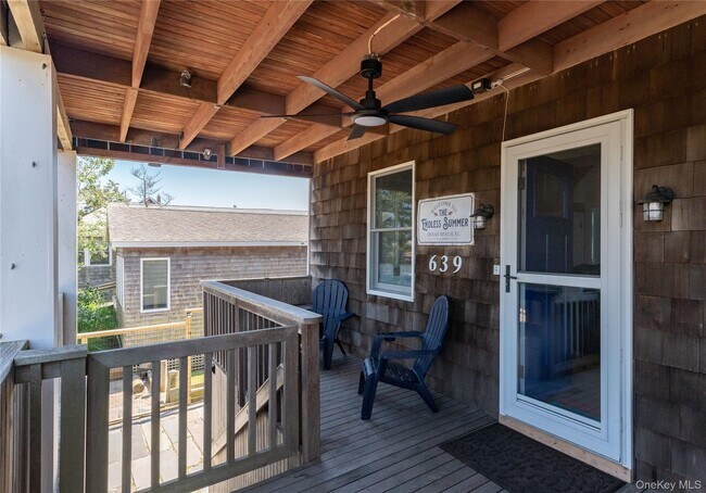 Foto del edificio - 639 Ocean Breeze Walk