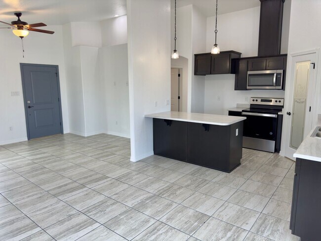 Building Photo - Brand New 3 bedroom home with 2 car garage
