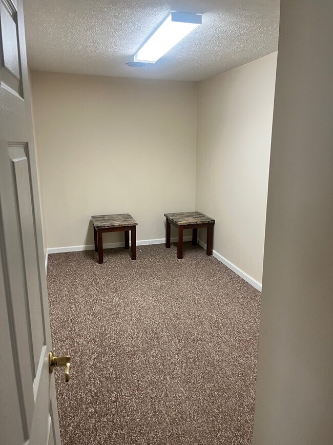Bedroom 2 - 672 Philadelphia St
