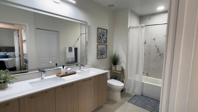 Foto del edificio - 3428 W 106th St