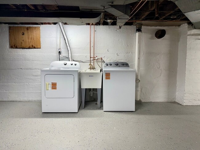 Photo - Updated 2BR townhouse with office now available!