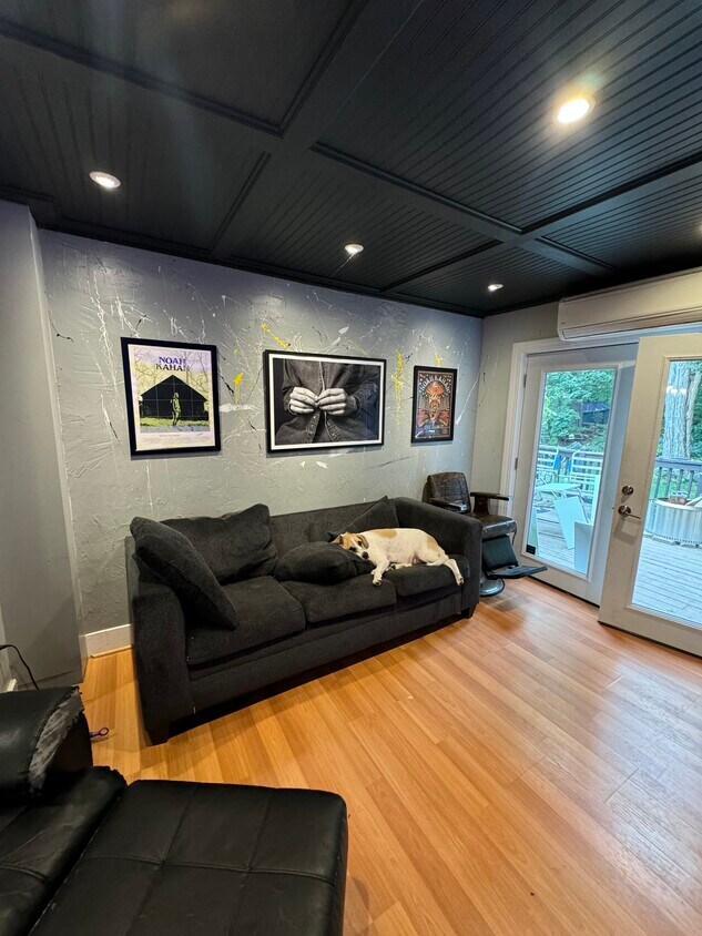 Foto principal - 109 Rumford St