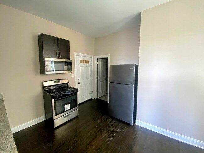 Foto del edificio - 1726 W 19th St