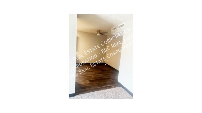 Foto del edificio - 8778 Osage St