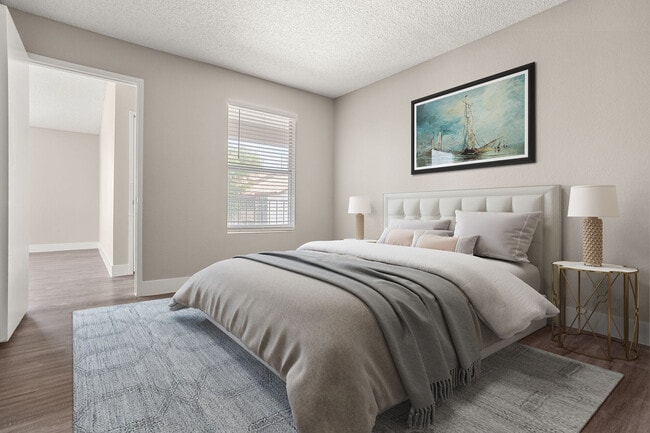 Building Photo - Solis at Flamingo