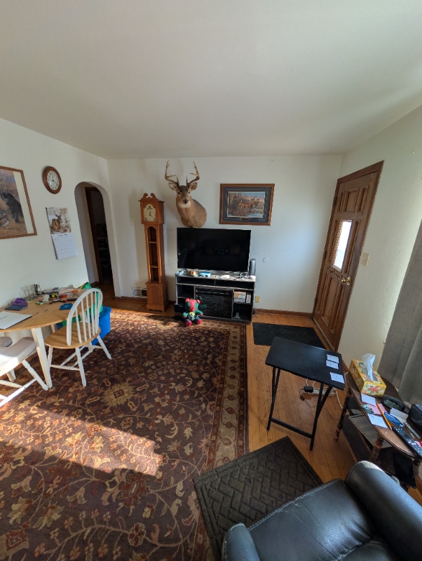 Building Photo - 3512 Fenwick Ave