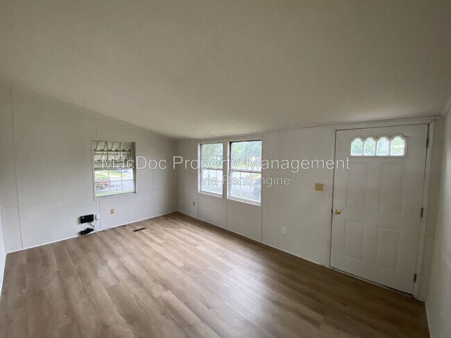Foto del edificio - 900 White St