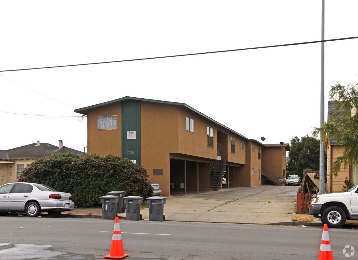 Foto del edificio - 256 Williams Rd