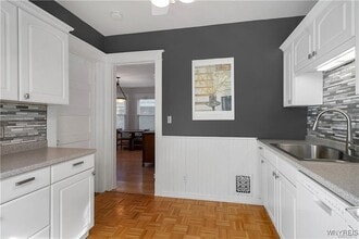 Building Photo - 95 Inwood Pl