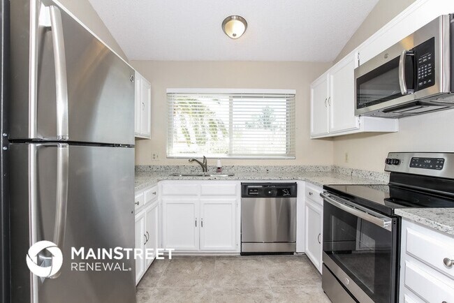 Foto del edificio - 6016 W Desert Cove Ave