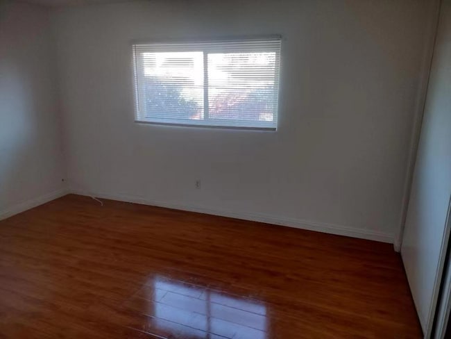 Building Photo - 15394 Perris Blvd