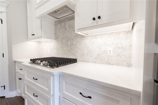 Foto del edificio - **Gorgeous Newer Build! 4 Bed 3 Bath**