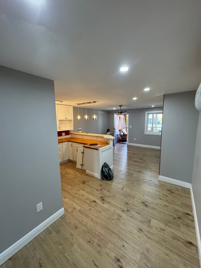 Foto del edificio - 213 N Kent St