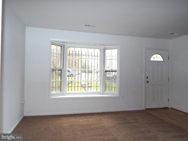 Building Photo - 5501 Rollins Ln