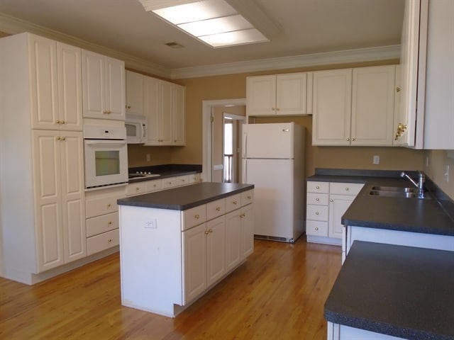 Building Photo - 1301 Winesap Ct SE