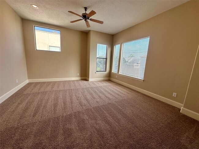 Foto del edificio - 1205 Birdsall St