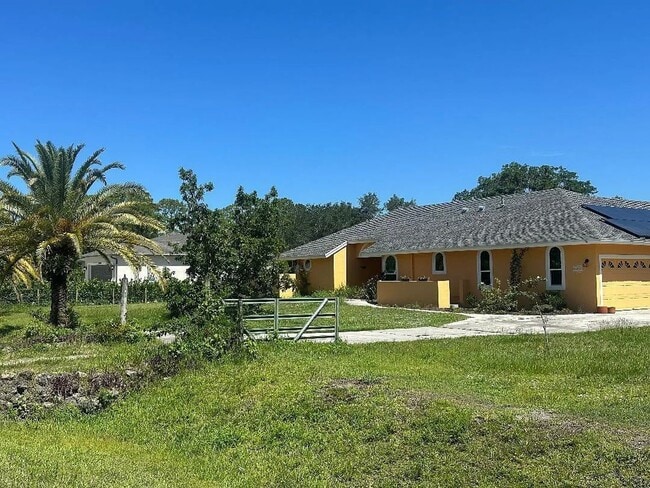 Building Photo - 15185 Tangelo Blvd