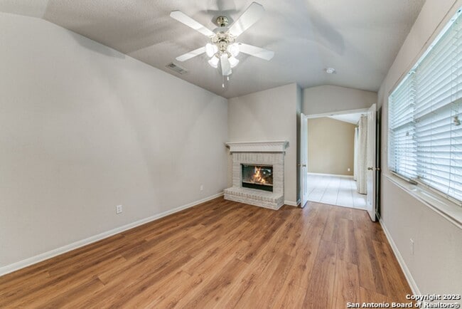 Building Photo - 3 Bedroom/2 Bath The Ridge At Deerfield Subdivision