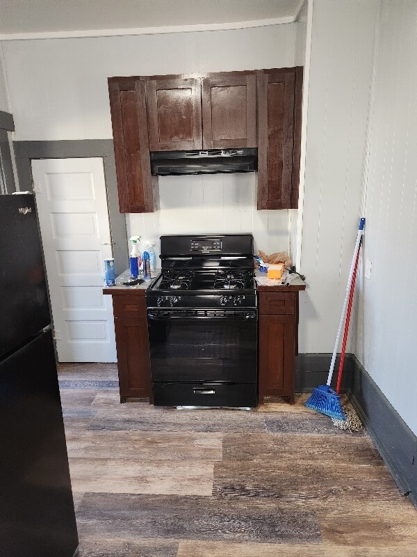 Foto del edificio - 2117 S Maple St