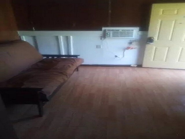 Foto del edificio - 3053 Truman St