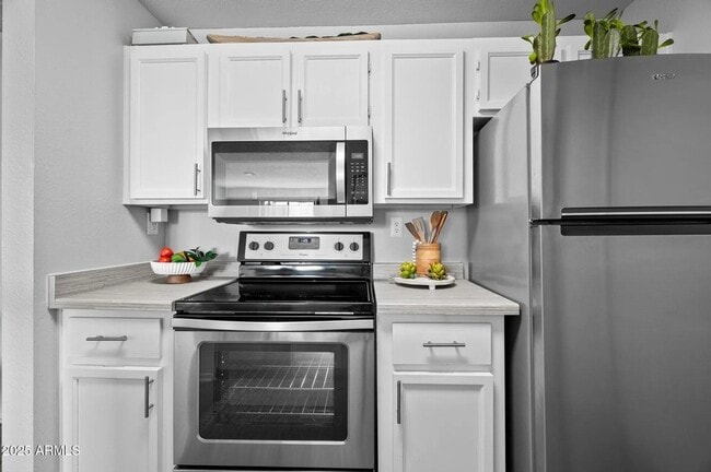 Photo - 1320 N McQueen Rd Apartment