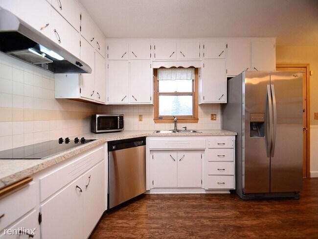 Foto del edificio - 3 br, 3 bath House - 5440 Lafayette Ave