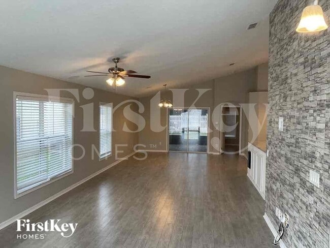 Building Photo - 14140 Sapphire Bay Cir