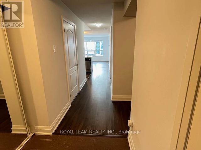 Building Photo - 20 N Park Rd