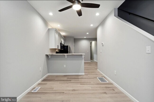Foto del edificio - 2118 Bellevue St